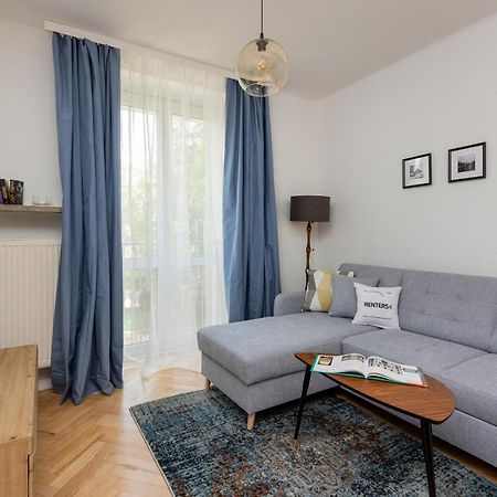 Tasteful Apartment In Warsaw City Center By Noclegi Renters Bagian luar foto