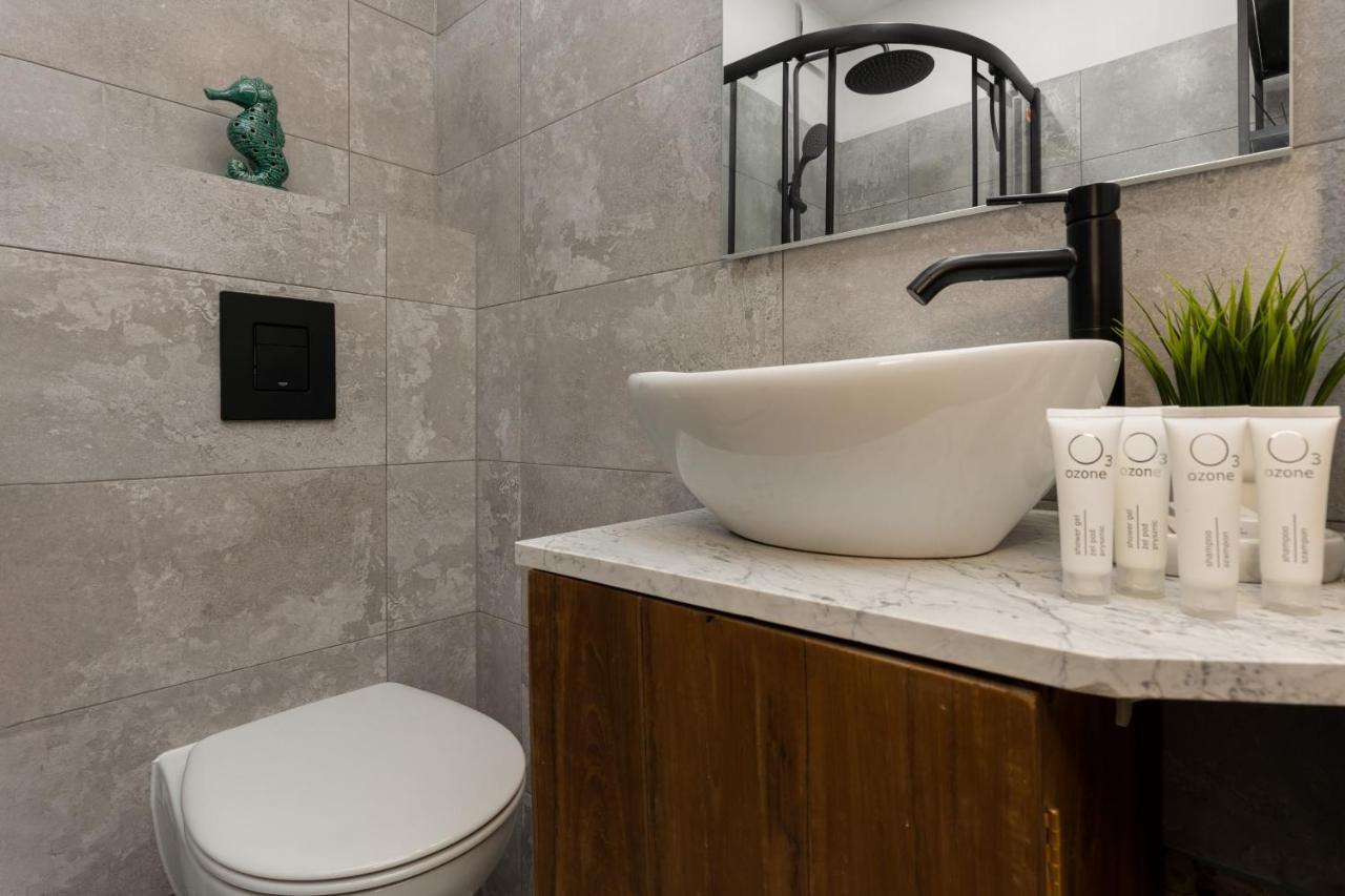 Tasteful Apartment In Warsaw City Center By Noclegi Renters Bagian luar foto